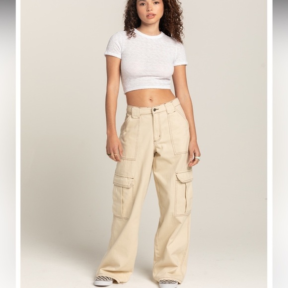 RSQ Pants - Tilly’s RSQ Cream Cargo Pants Relaxed Fit Lightweight